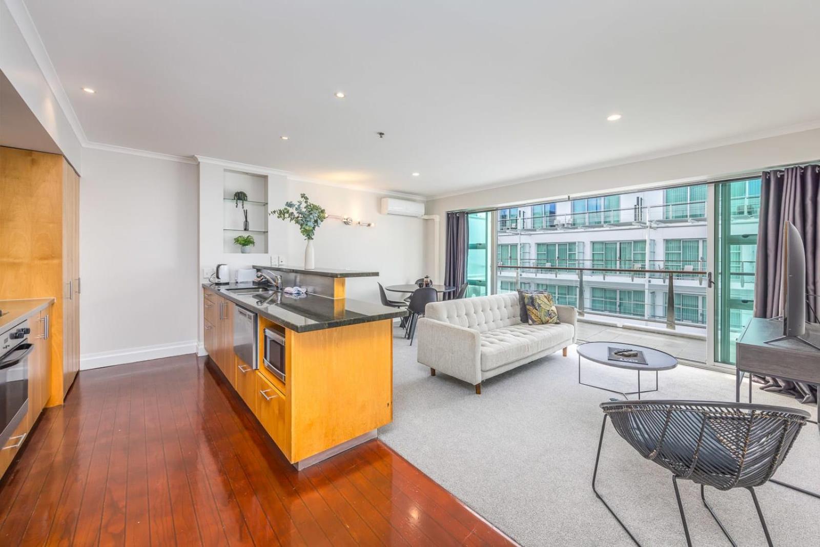 Apartament Beautiful Renovated 2 X Bdrm,Perfect Location Auckland Zewnętrze zdjęcie