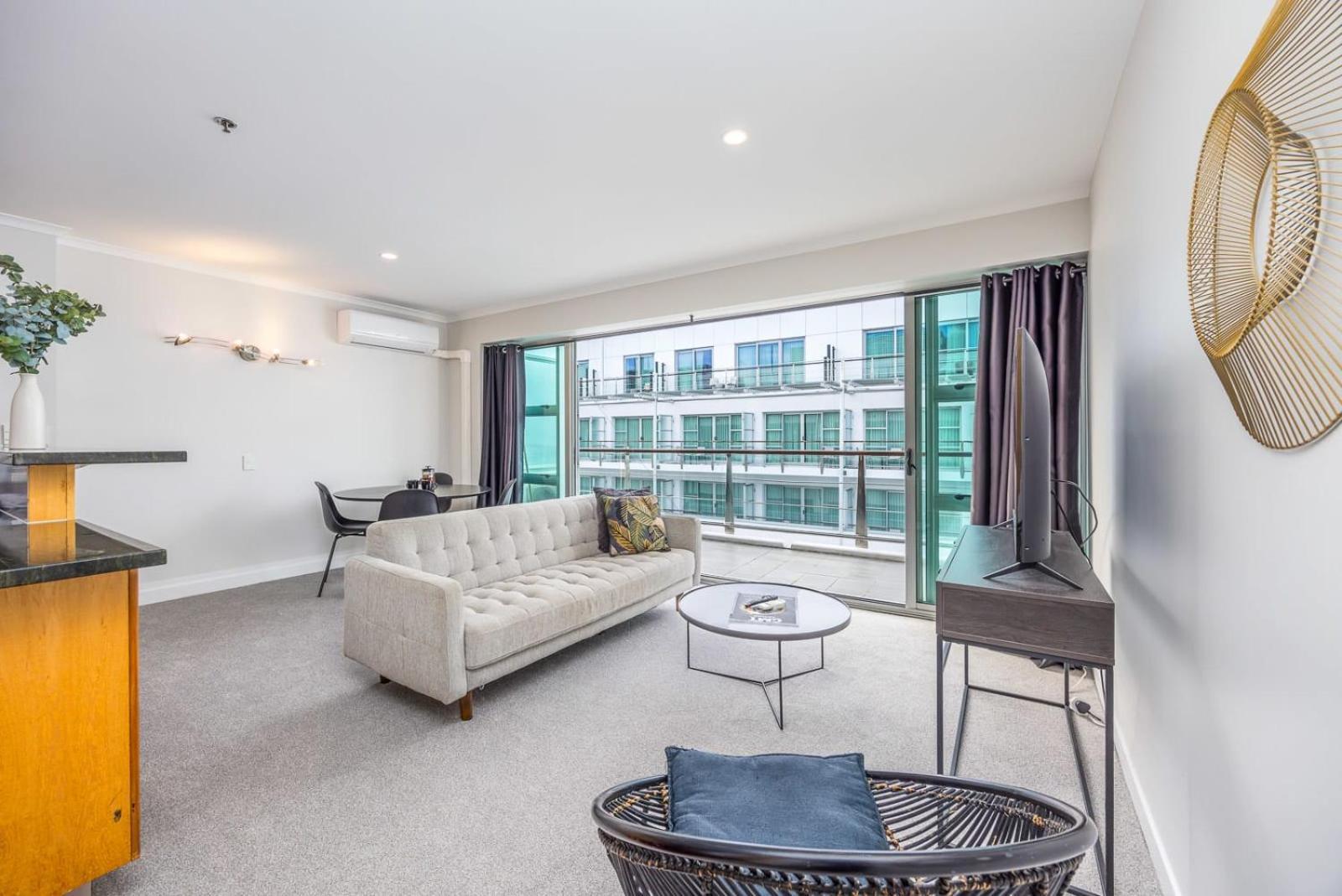 Apartament Beautiful Renovated 2 X Bdrm,Perfect Location Auckland Zewnętrze zdjęcie